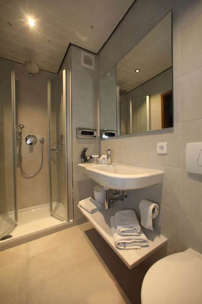 Hotel Baeren Gärtringen Quarto foto