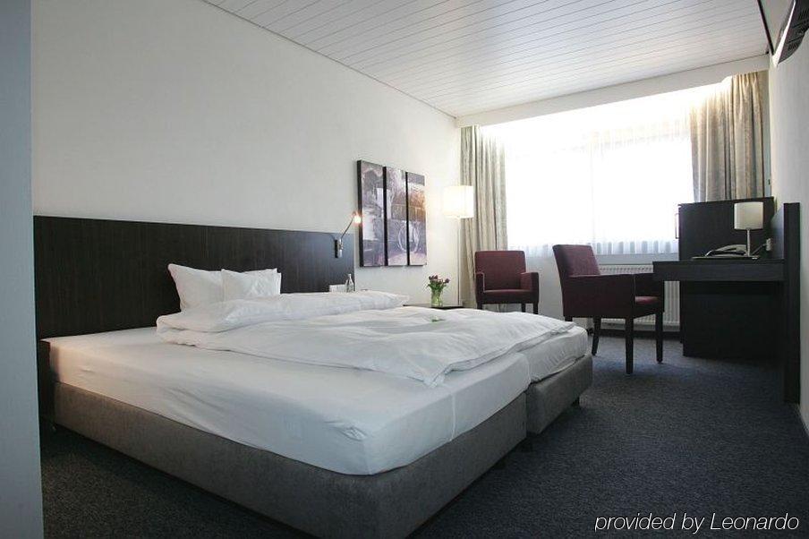 Hotel Baeren Gärtringen Quarto foto